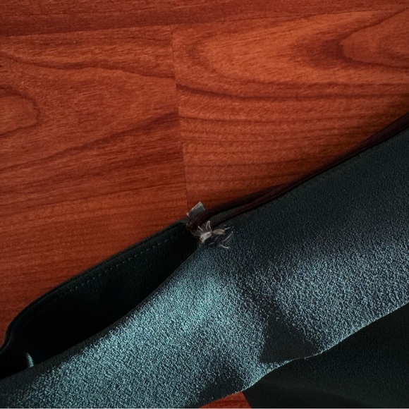 Emerald/Forest Green Gown for Prom/Bridesmaid/Weddimg Guest 💚 - Picture 7 of 7